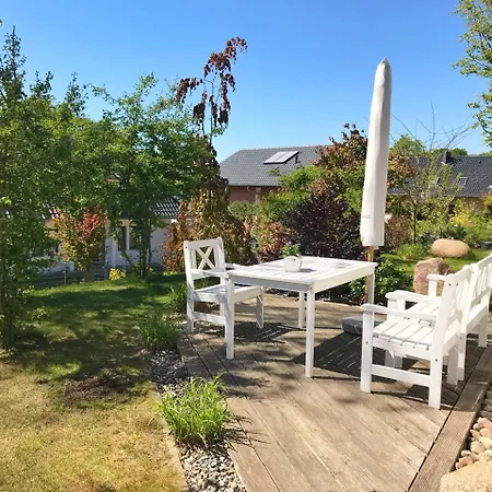 Ferienhaus Zum Sudstrand Apartment